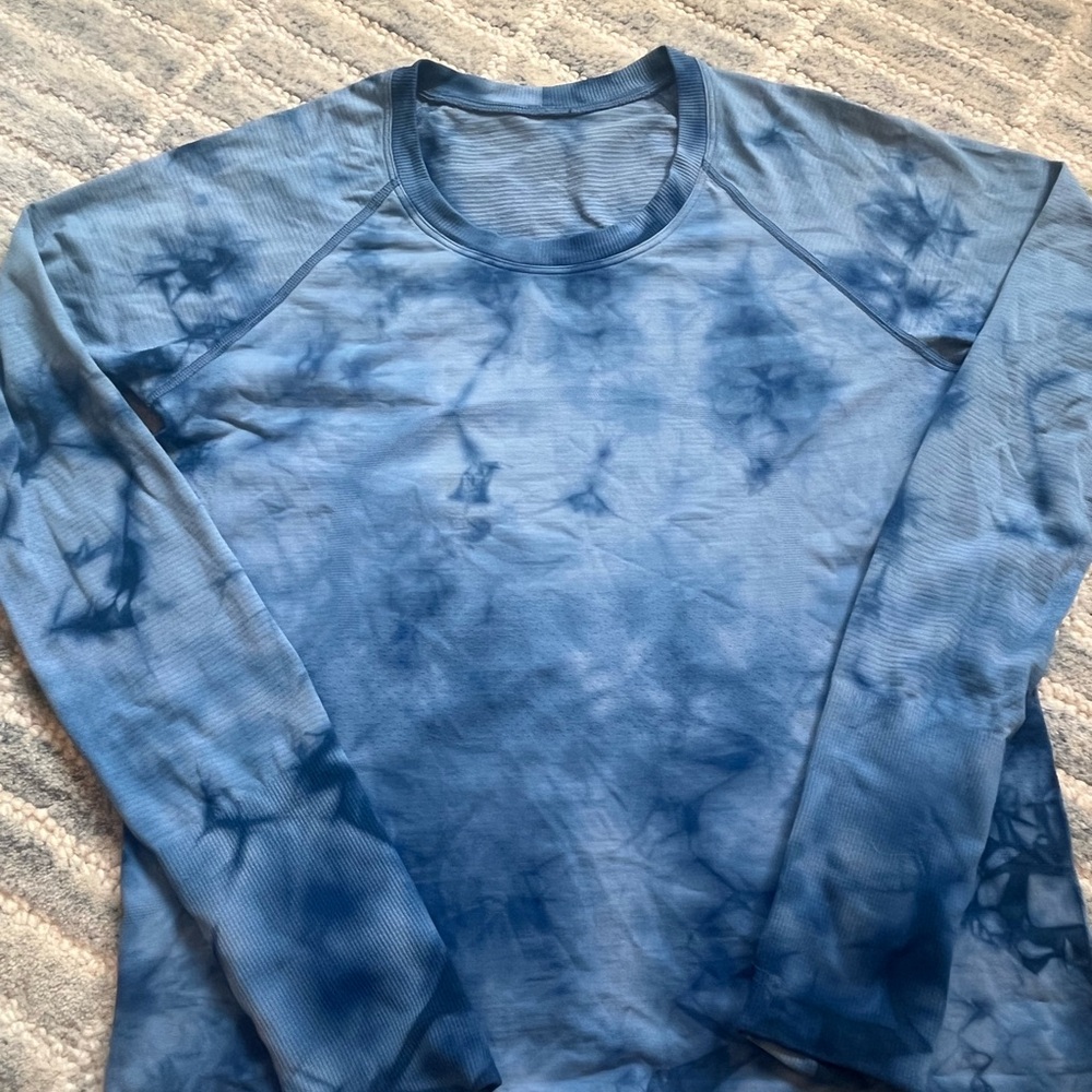 Marble long sleeve swiftly tech race length